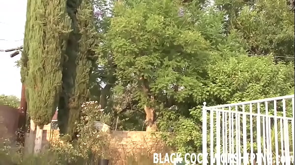 Sleeping with black guys is my obsession